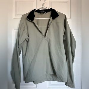Vintage Arc’teryx Lightweight quarter zip jacket